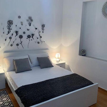 Vjola Apartments 2 Saranda Extérieur photo