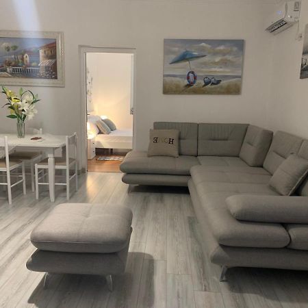 Vjola Apartments 2 Saranda Extérieur photo