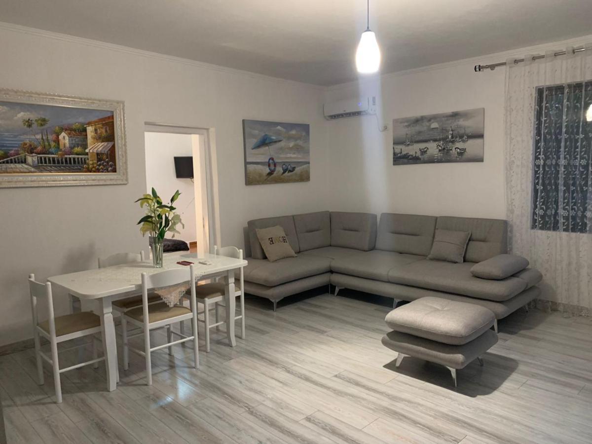 Vjola Apartments 2 Saranda Extérieur photo